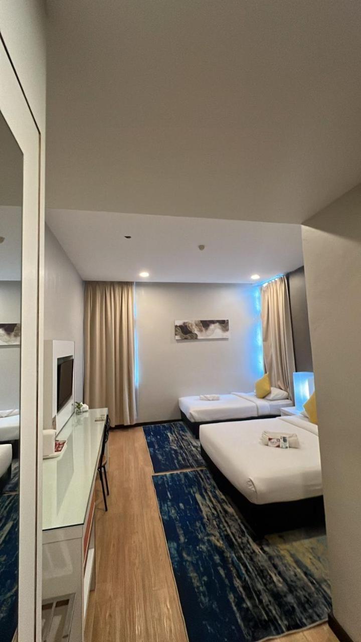 Lovita Hotel Κουαντάν Εξωτερικό φωτογραφία